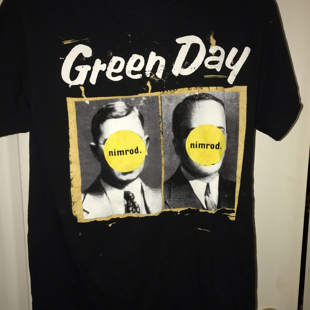 Green Day shirt